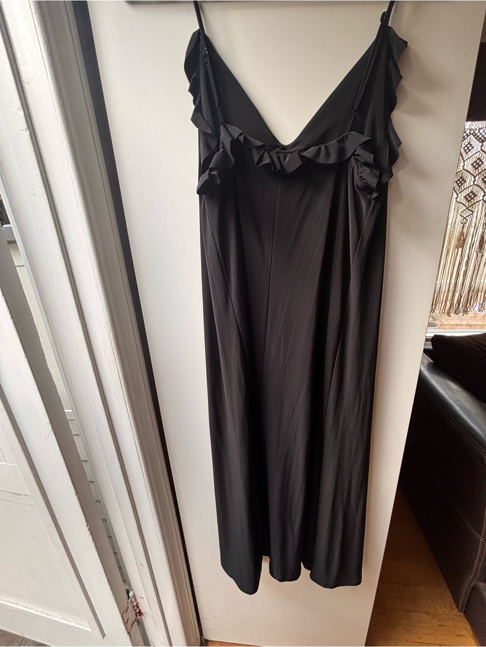 Zara Black Ruffle Neck Slip-Large - Picture 4 of 4